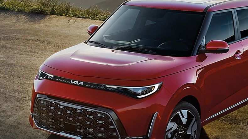 Tata Nexon और Maruti Suzuki Brezza की हवा टाइट करने Kia ला रही है नई SUV, देखें क्या होगी खासियत?