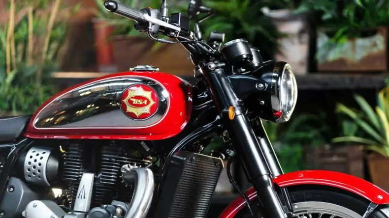 Mahindra's powerful bike Mahindra BSA Gold Star 650 vs bikes like Royal Enfield