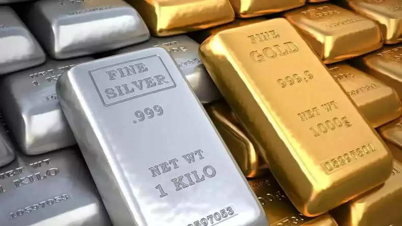 Gold Price: मजबूत अमेरिकी मुद्रास्फीति आंकड़ों, फेड रेट में कटौती की चर्चा के कारण सोने की कीमतें अब तक के उच्चतम स्तर पर पहुंच गईं